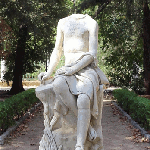Sculpture in a Park in Palermo, Couples signing there
					Love at